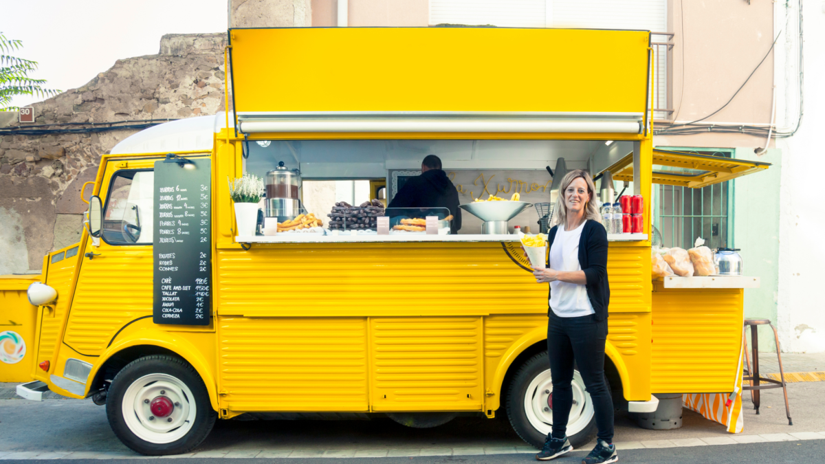 Why Corporate Food Trucks Are the Best Option for Company Events and Parties